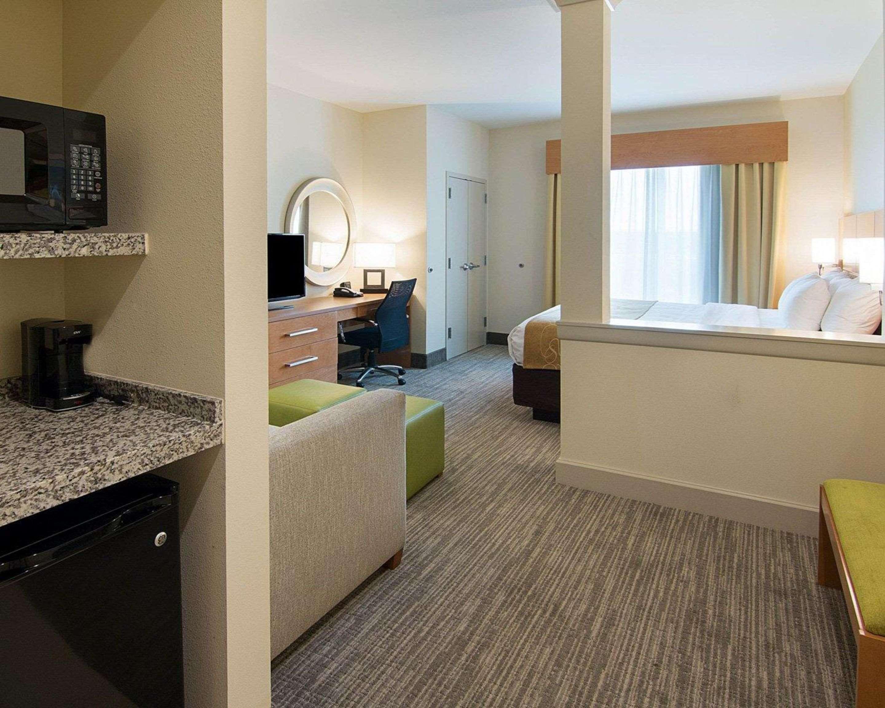 Comfort Suites Bossier City - Shreveport East Екстериор снимка